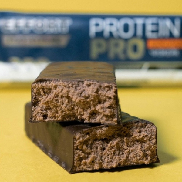 Протеиновый батончик в глазури шоколадный чизкейк
