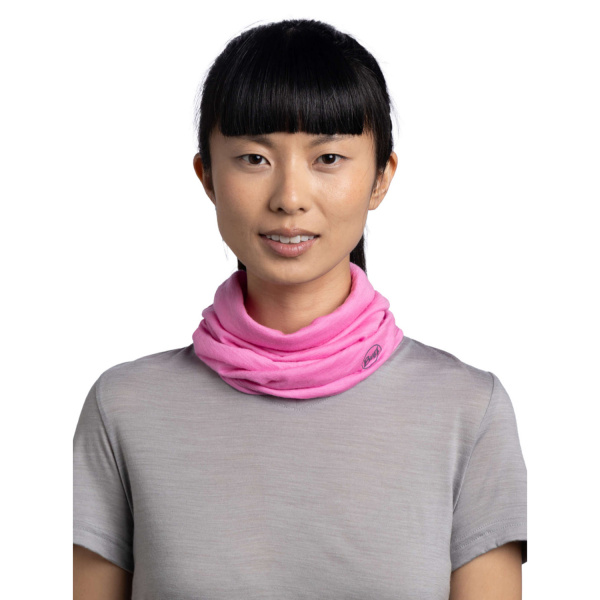 Бандана Buff Merino Lightweight Solid Fluor Fuchsia 113020.568.10.00