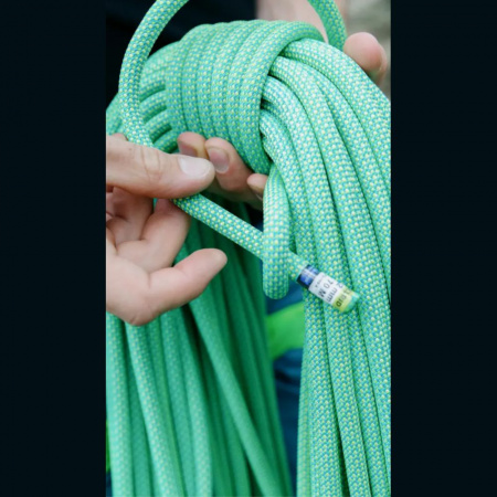 Динамическая веревка Edelrid Eagle Lite Eco Dry 9,5мм 60м