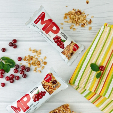 Батончик злаковый с клюквой