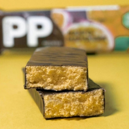 Протеиновый батончик в глазури со вкусом манго-маракуйя