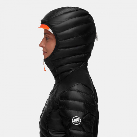 Курка пуховая женская Mammut Eigerjoch Advanced IN Hooded Jacket Women