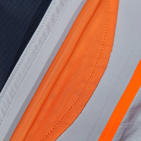 Куртка мембранная женская Mammut Nordwand Advanced HS Hooded Jacket Women