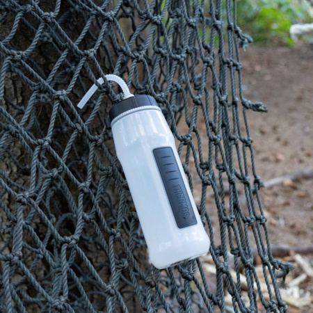 Бутылка из пластмассы с дозатором тм THERMOS TP4066WHT 0.71L
