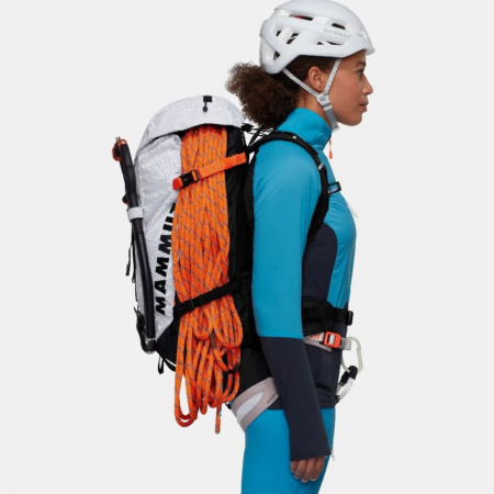 Рюкзак женский Mammut Trion 38 Women