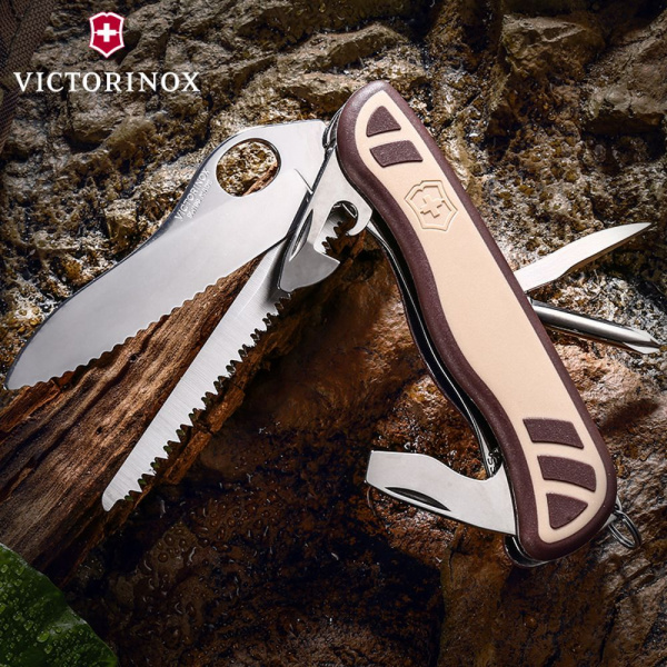 Нож перочинный Victorinox Trailmaster (0.8461.MWC941) 111мм 10функций камуфляж пустыни карт.коробка