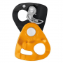 Petzl блок с зажимом Nano Traxion