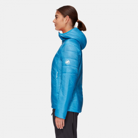 Куртка утепленная женская Mammut Eigerjoch Light IN Hooded Jacket Women