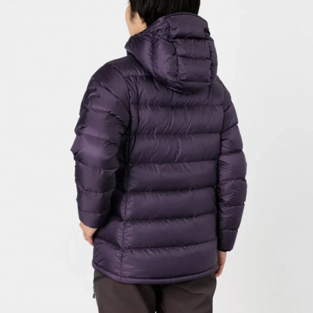 Куртка пуховая женская MontBell Light Alpine Down Parka Women's